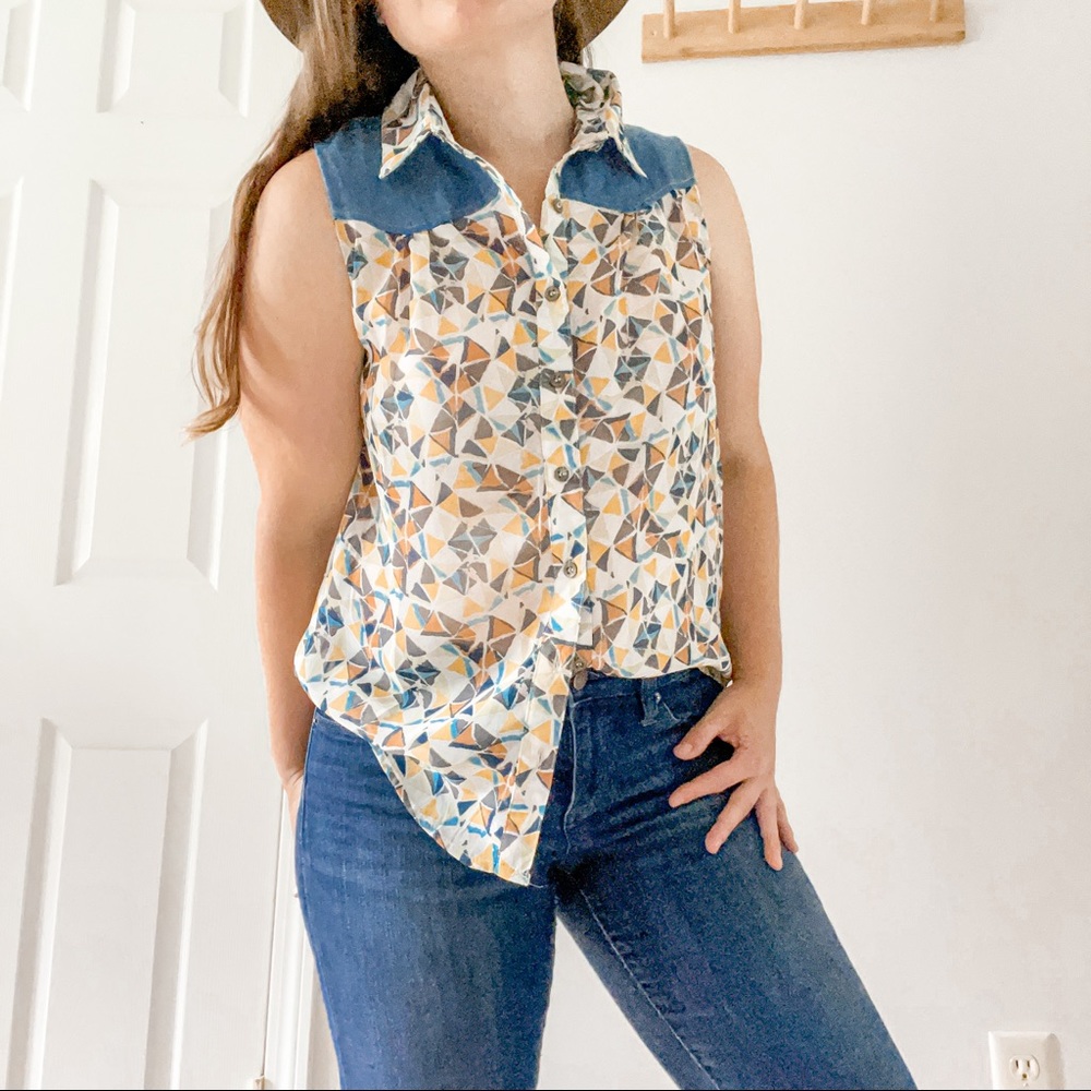 MINE Retro Geometric Shear Top